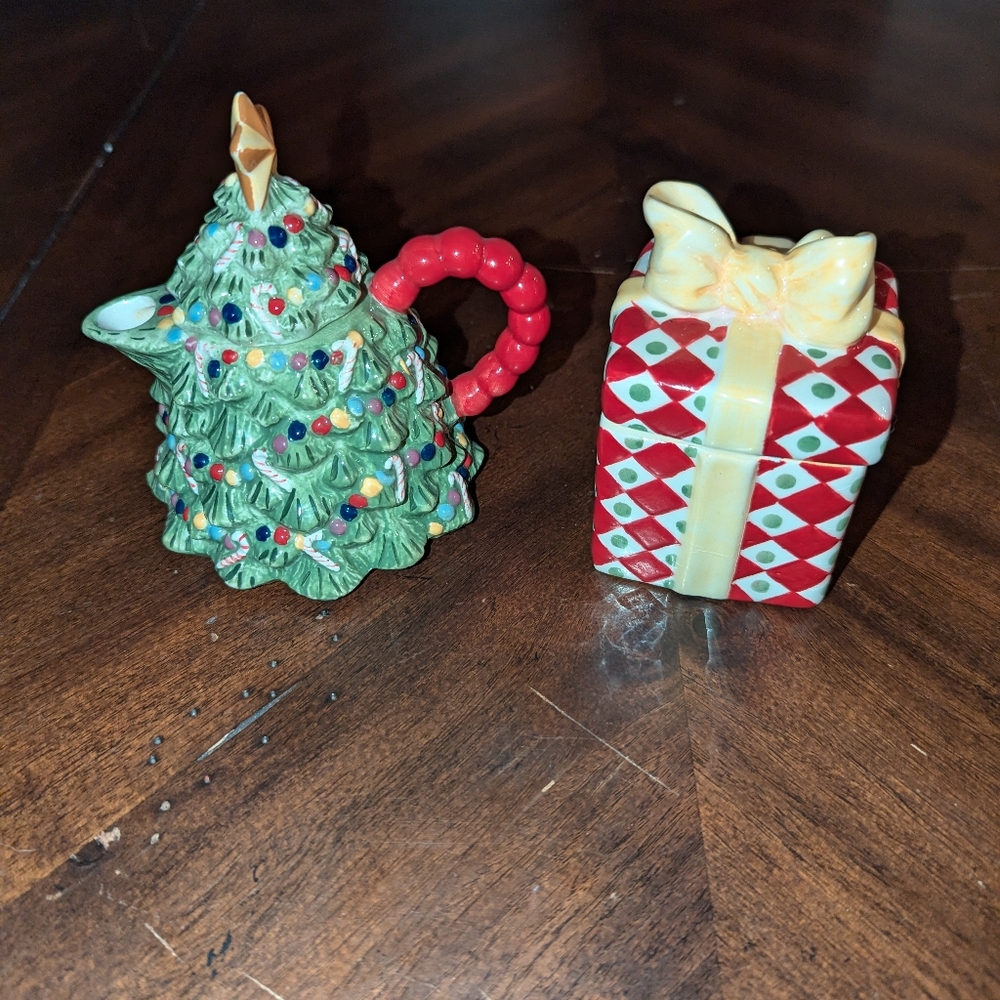 Christopher Radko Traditions Holidays Christmas Sugar Box and Creamer Tree